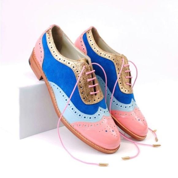 Handcrafted women oxford wingtip lace up brogue shoes - Picture 5 of 9
